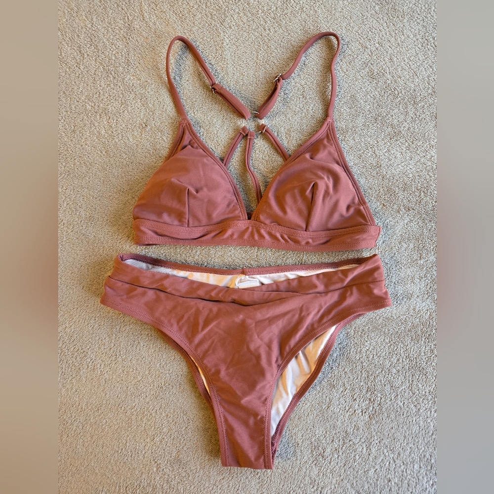 NWT Cupshe Dusty Rose Strappy Triangle Bikini With Ruched Bottoms, Small